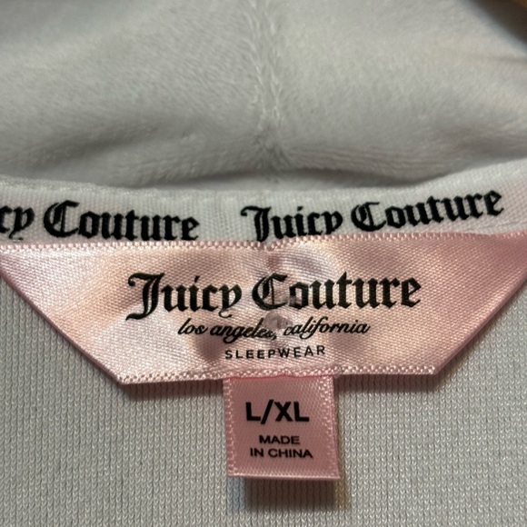 JUICY COUTURE NWT Sleepwear Ultra Soft Robe - Picture 5 of 10